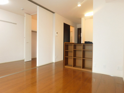 【居間・リビング】 | Ｔｅｔｒｅ Ｒｏｕｇｅ | ※同建物同型別のお部屋