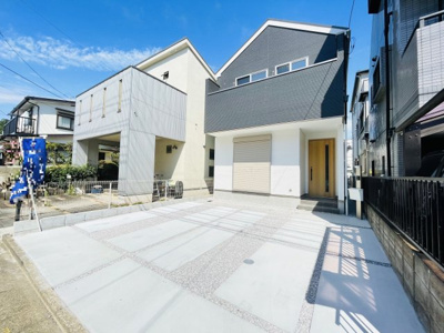 【駐車場】 | 小平市小川西町1期 | 車種によりますが駐車スペース2台