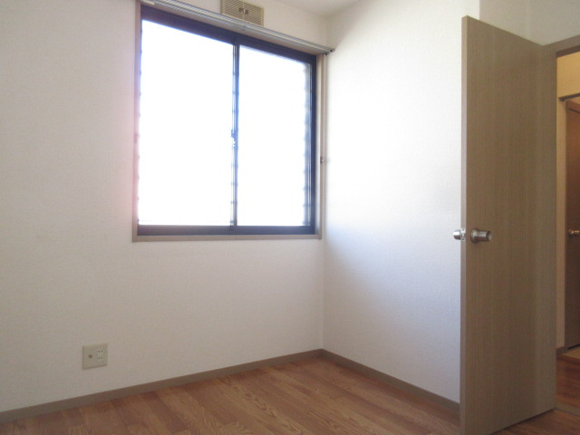 【洋室】 | メゾン・ド・シャルマン