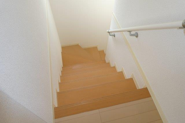セリューズDのその他|階段