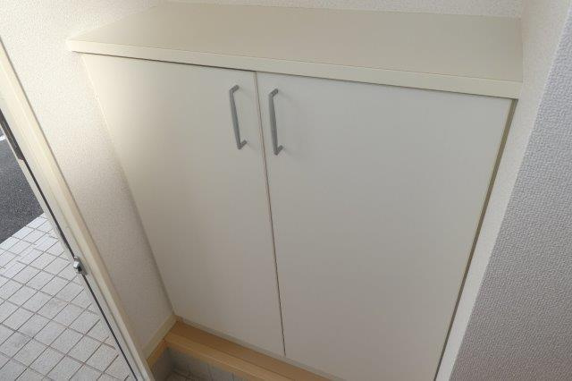 セリューズDの玄関|シューズボックス