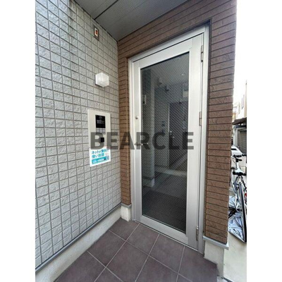 【エントランス】 | ハーモニーテラス淀木津町 | 落ち着いたエントランスです