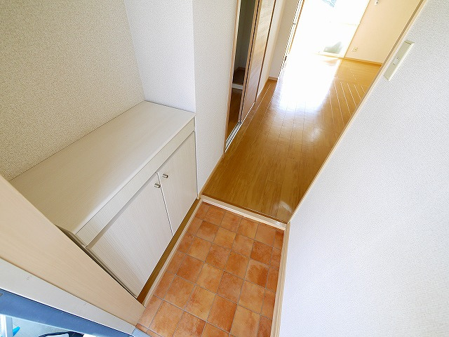 パークヒル光明の玄関|シンプルで使いやすい玄関です