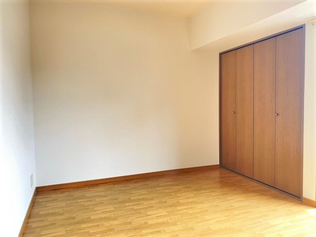 ルミエールSの洋室