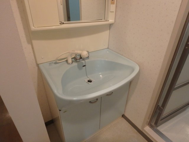 プランテーム吉田の独立洗面台