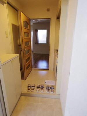 【玄関】 | スペランザ・クニタチ１０３ | 無料練習室