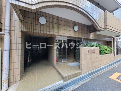 【エントランス】 | グリーンロータスⅡ