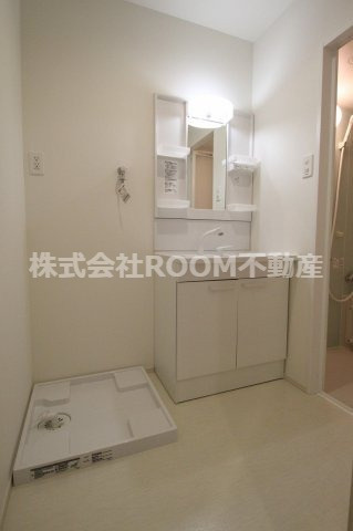 オリノ・リコの洗面所|広い洗面スペース