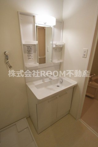 オリノ・リコの独立洗面台|使いやすい独立洗面台です