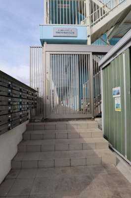 【エントランス】 | 東京ベイクラブ