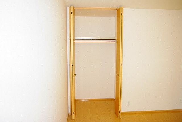 ヴィルヌーブ　Ａ棟（新町）の収納|十分な収納スペースがあります