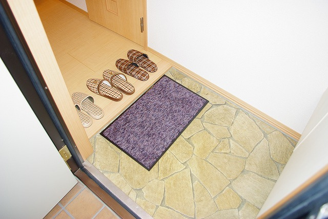 ヴィルヌーブ　Ａ棟（新町）の玄関|毎日通る玄関はこちらです