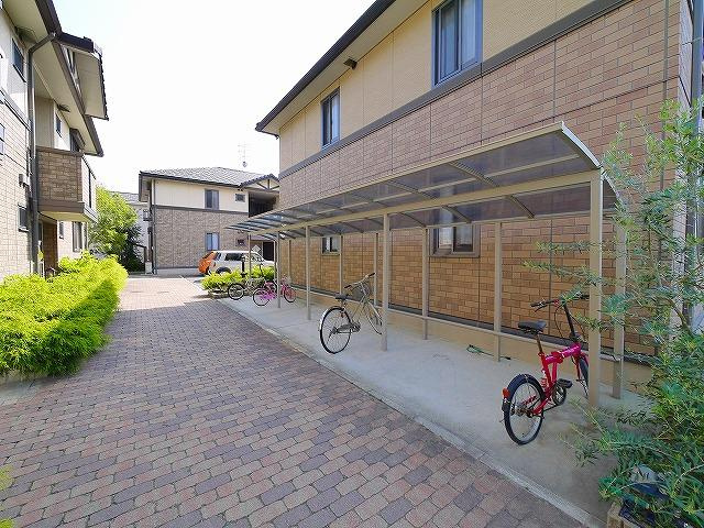 ヴィルヌーブ　Ａ棟（新町）のその他共用部分|自転車置き場です