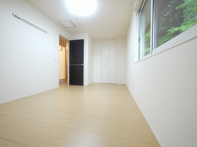 セレッソ　パティオⅡの洋室