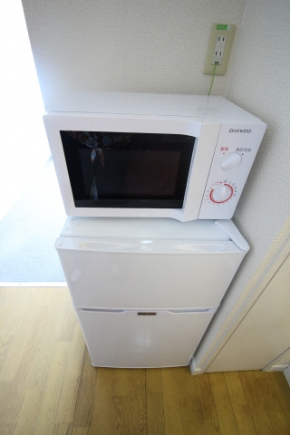 【設備】 | レオパレスシャルマン | 電子レンジ・冷蔵庫
