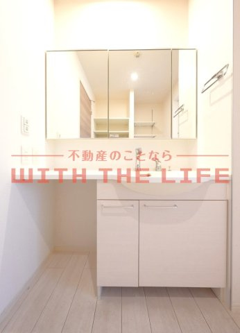 ルタンリッシュ【キャッシュバック対象】の独立洗面台|独立洗面台で身支度をすべて済ませてしまいましょう
