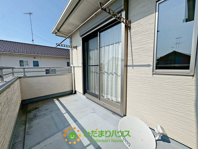 加須市上三俣　中古一戸建てのバルコニー
