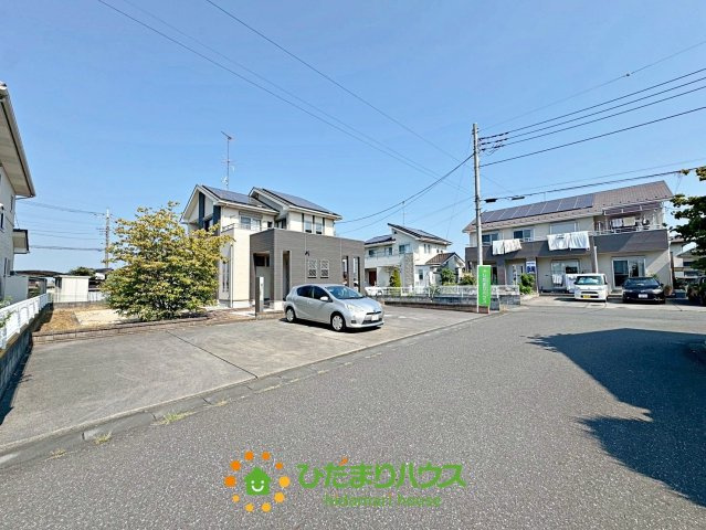 加須市上三俣　中古一戸建ての駐車場|駐車場は5台以上可能です。