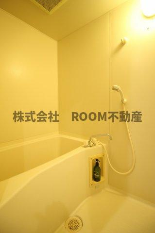 パレス妻ヶ丘の浴室|お風呂で日々の疲れを落としましょう