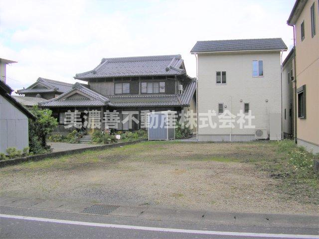 ５６９４８　本巣市文殊土地の外観