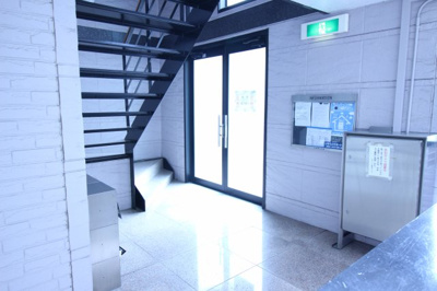 【エントランス】 | レオパレスWITH-A