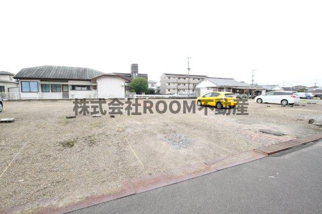 T´ｓマンションの駐車場|駐車場です