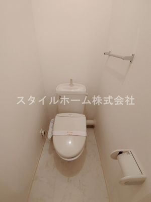【トイレ】 | パークサイド前田 | ゆったりとした空間のトイレです