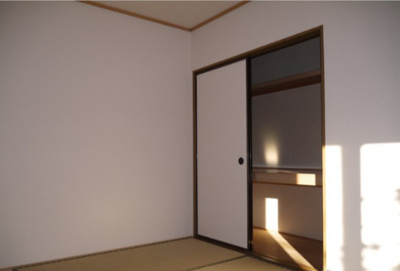 【収納】 | ハイカムール津福 | 便利な収納スペースです