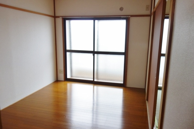 第２竹雪コーポの居間・リビング|参考写真：同タイプ他の部屋