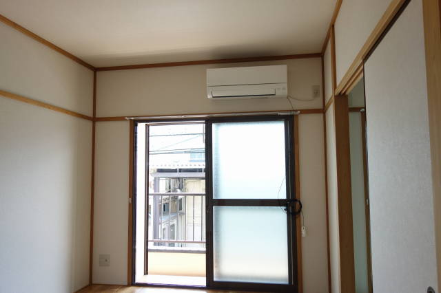 第２竹雪コーポの洋室