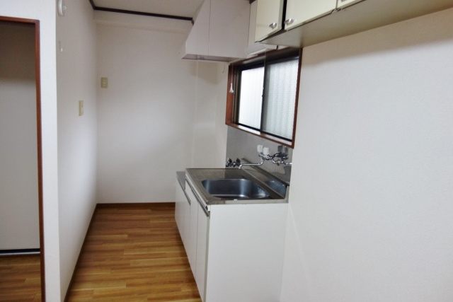 第２竹雪コーポのキッチン|参考写真：同タイプ他の部屋