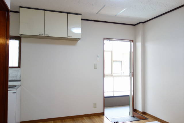 第２竹雪コーポの居間・リビング