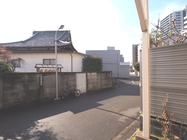 岩渕27-17駐車場