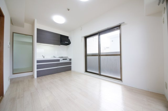 カーサJINの居間・リビング