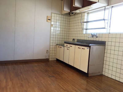 【居間・リビング】 | 花立パークハイツ