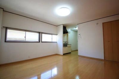 【居間・リビング】 | 城崎藤野ビル