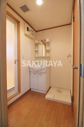 パーフェクトハウス堀込の洗面所|2021年撮影。現況と異なる場合がございます。