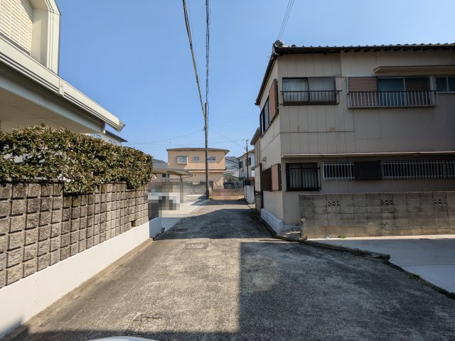 和歌山市井辺・土地・123554の前面道路含む現地写真