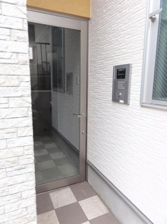 【エントランス】