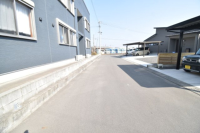 【前面道路含む現地写真】 | 肝付町富山　分譲地Ｅ