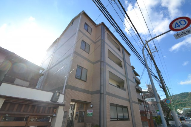 カーサ六甲の外観