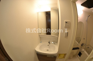 【独立洗面台】 | プレサンス谷町七丁目Ⅱ | 独立洗面台、朝の身支度には欠かせません