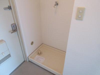 ラピス四条の設備|室内洗濯機置き場