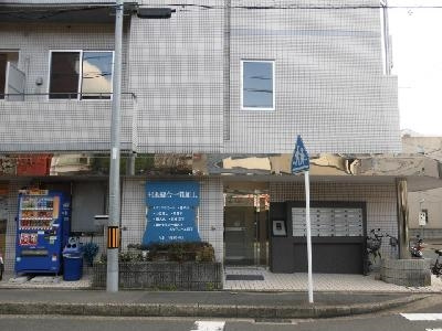 シボラ六条高倉のエントランス
