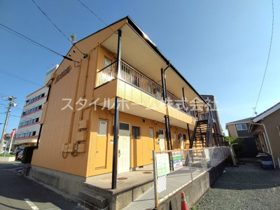 【外観】 | カブリオレ | 外観もきれいです