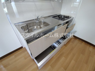 【キッチン】 | サンミレイ | キッチンでお料理をお楽しみください