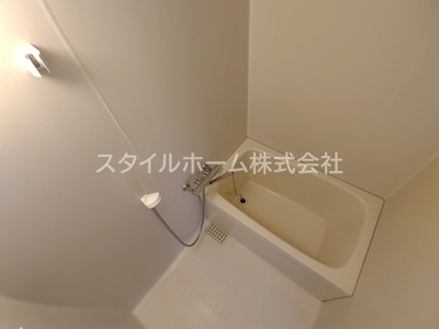 【浴室】 | サンミレイ | 落ち着いた空間のお風呂です