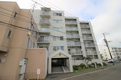 【外観】 | エステート新さっぽろ | 鉄筋コンクリート・鉄骨造陸屋根６階建４階部分