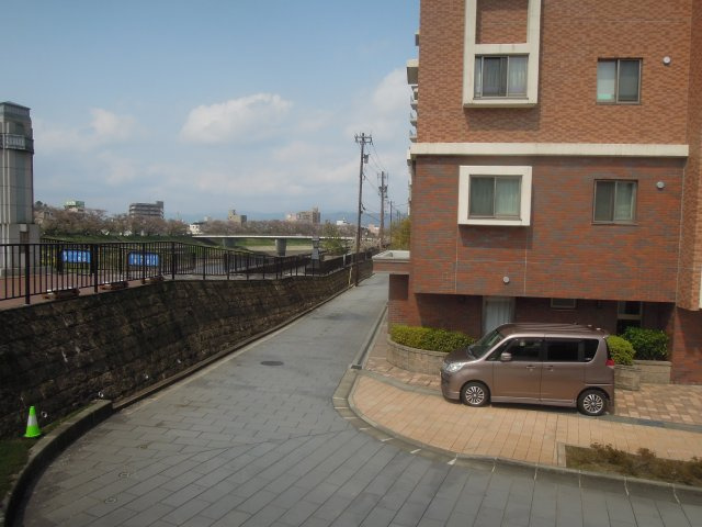 幸橋グランデCHAの周辺