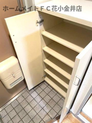 【玄関】 | クリエイションハウス